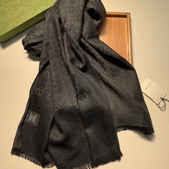 GUCCI best selling presbyopia long scarf - Picture 5 of 7